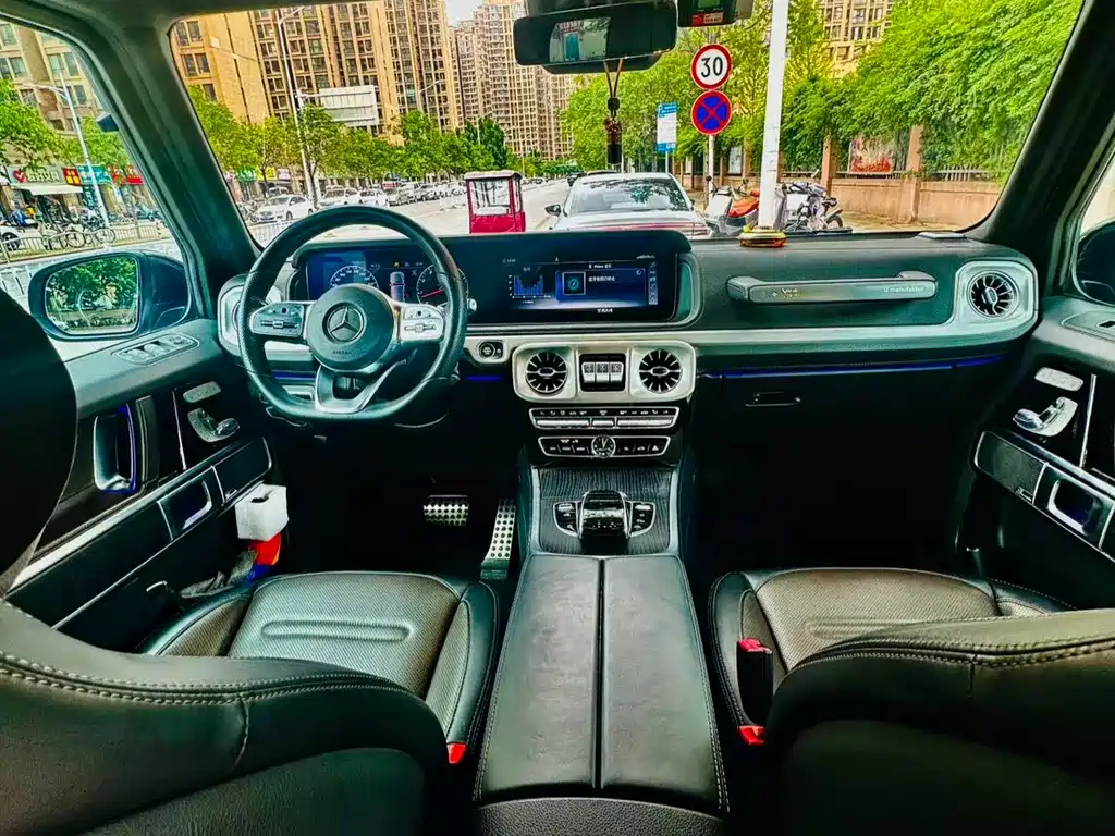Mercedes-Benz G-Class 2020 — фото 11