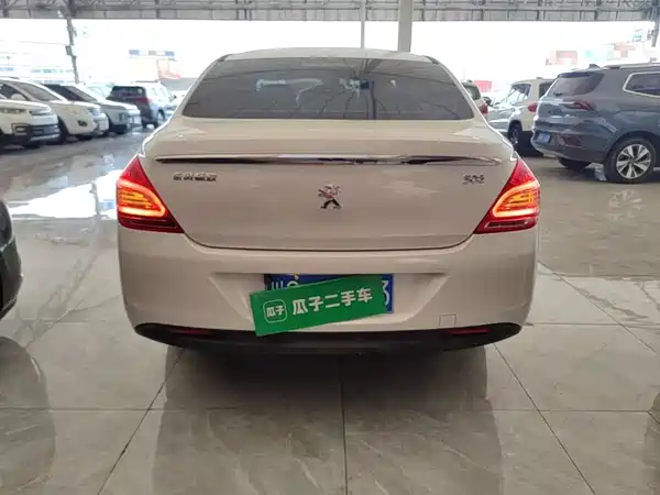 Peugeot 308 2014