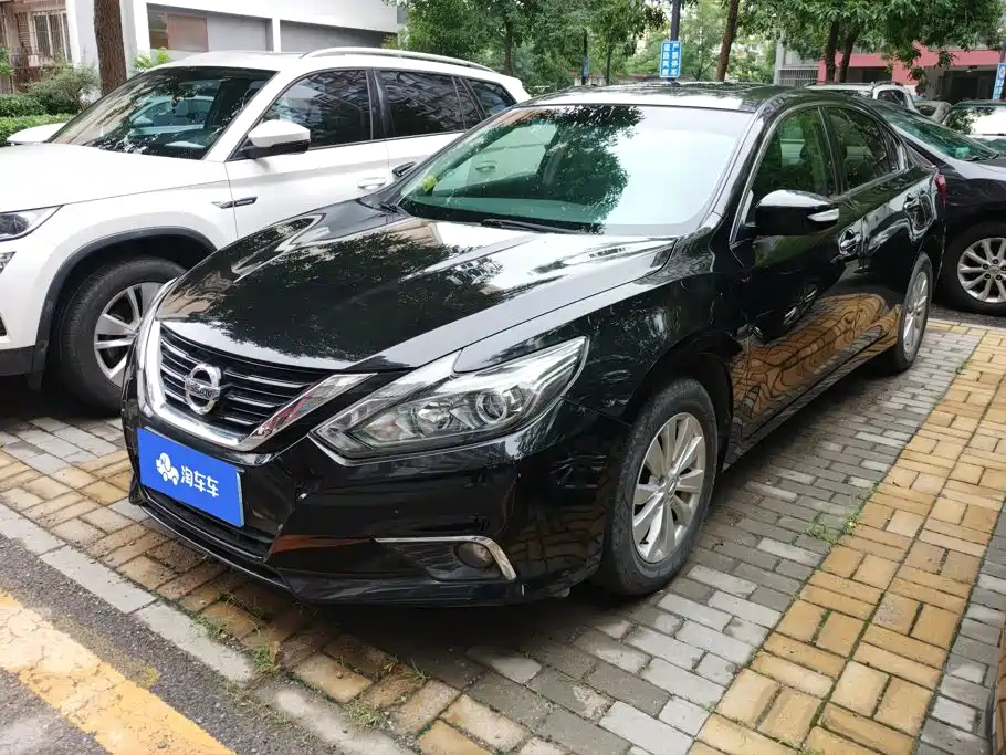 Nissan Teana 2018