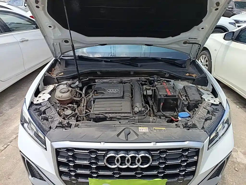 Audi Q2L 2023 — фото 20