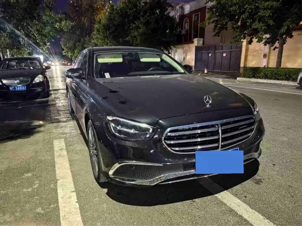 Mercedes-Benz E-Class 2023