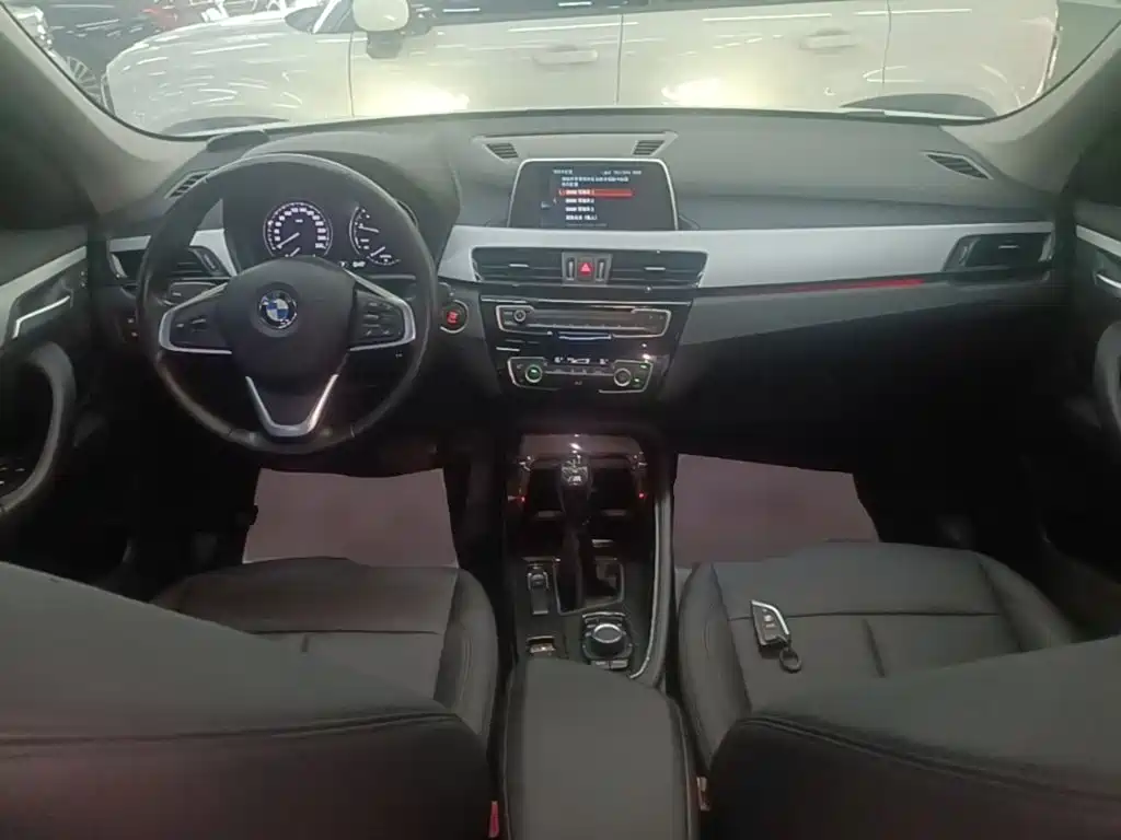 BMW X1 2019 — фото 10
