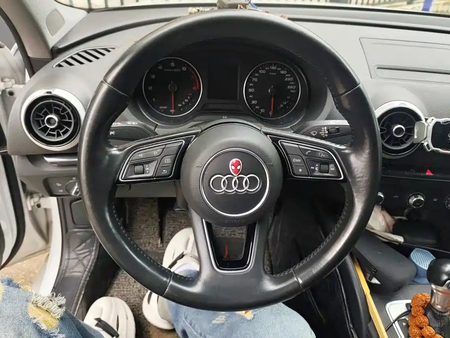 Audi A3 2017 — фото 15