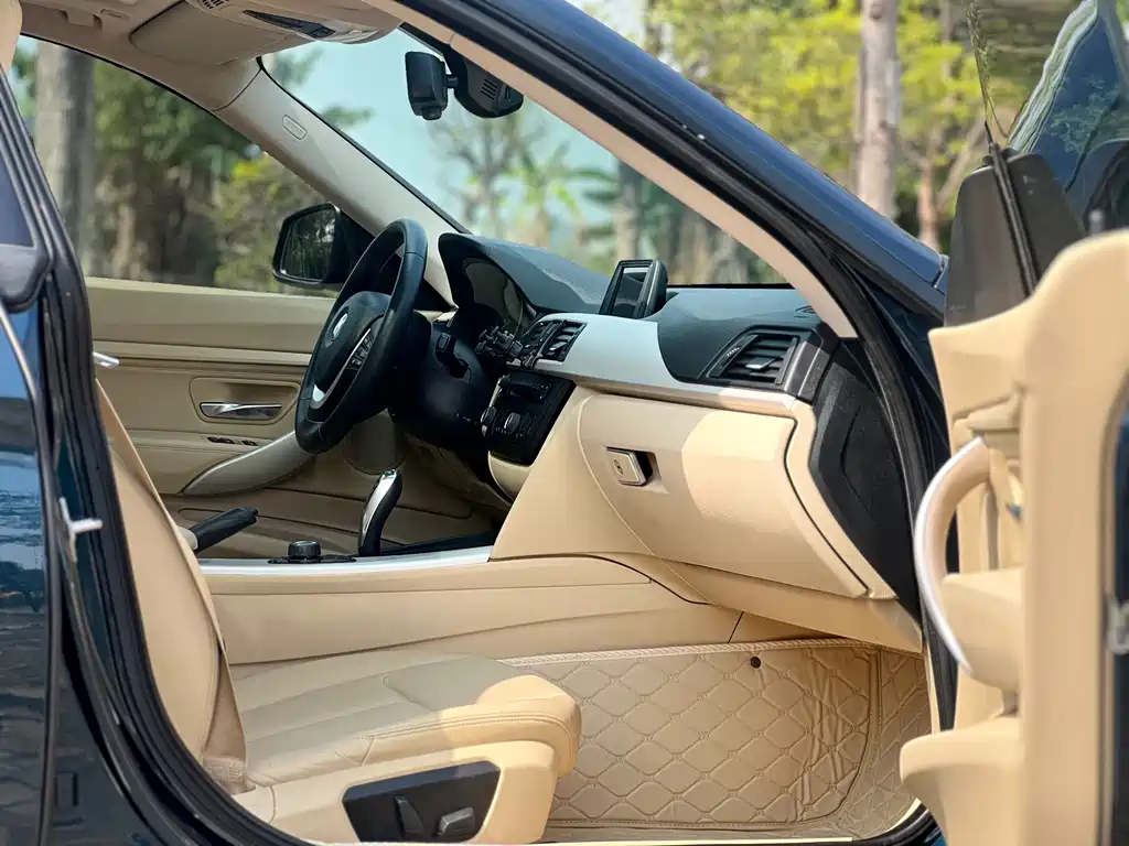 BMW 3 Series GT 2014 — фото 16