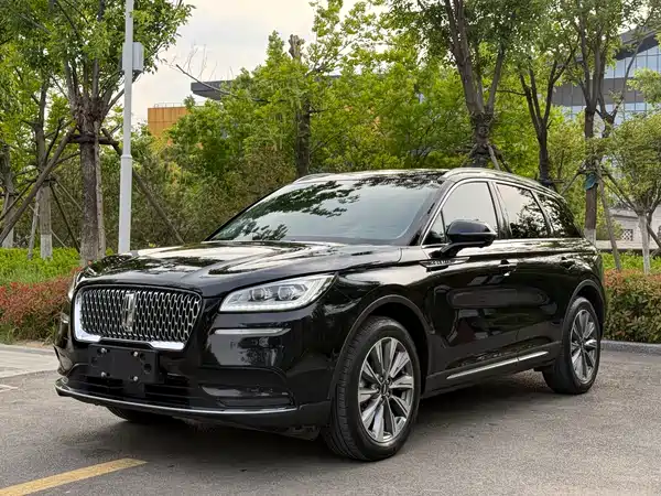 Lincoln Corsair 2020
