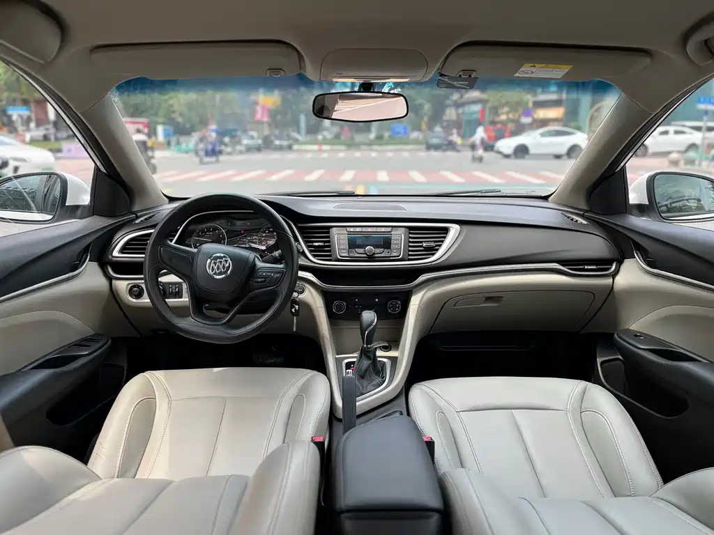 Buick Excelle 2019 — фото 7