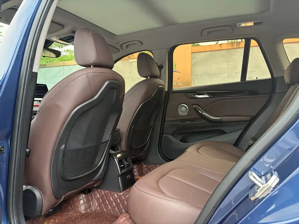BMW X1 2021 — фото 14