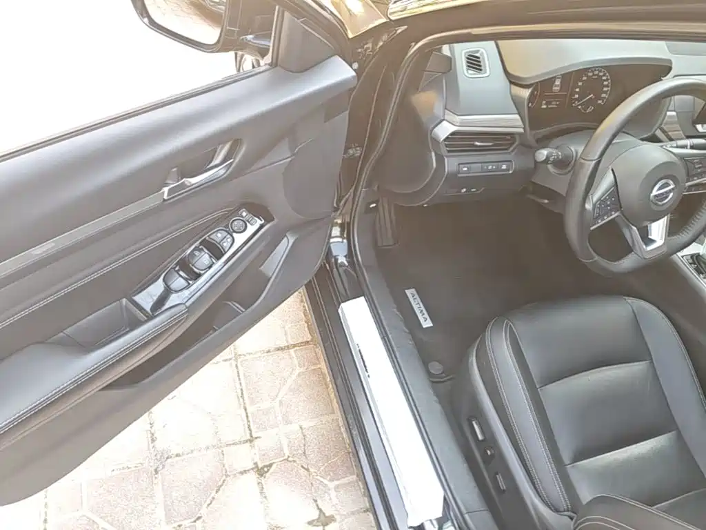 Nissan Teana 2023 — фото 16