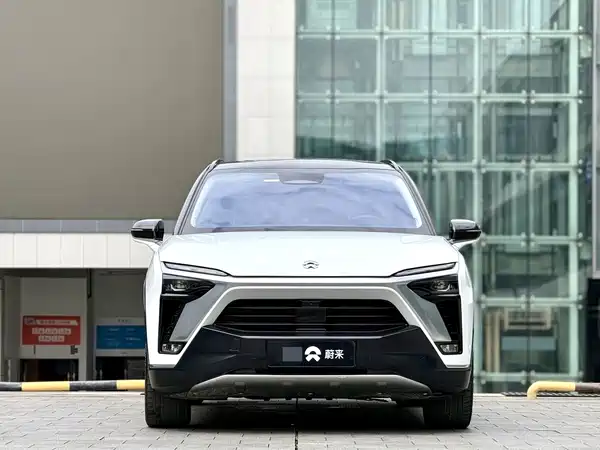 NIO ES8 2020