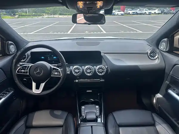 Mercedes-Benz GLA 2022
