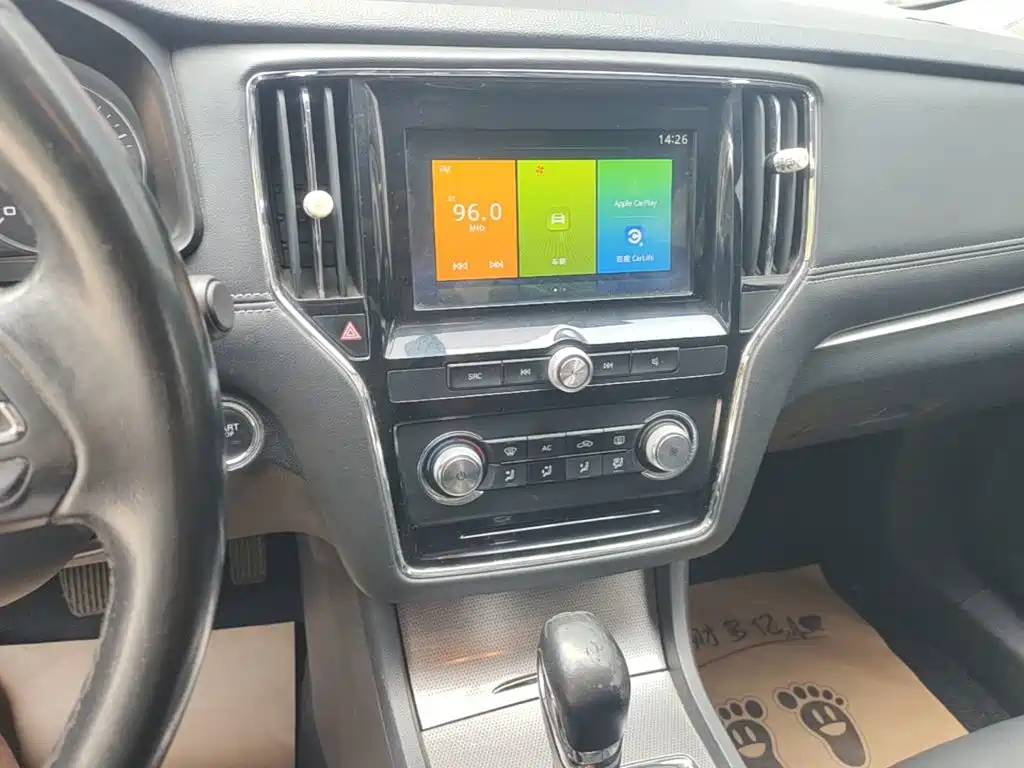 Roewe i6 Classic 2019 — фото 13