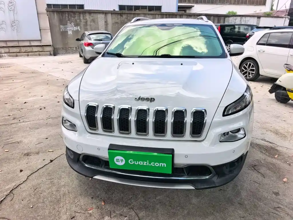 Jeep Cherokee 2017 — фото 3