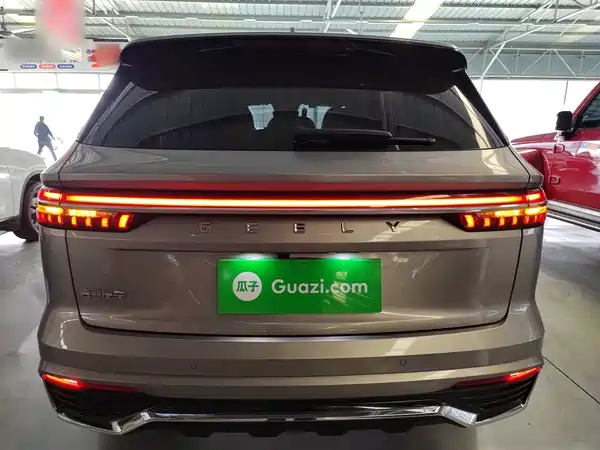Geely Xingyue L 2023