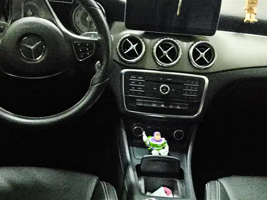 Mercedes-Benz GLA 2017 — фото 12