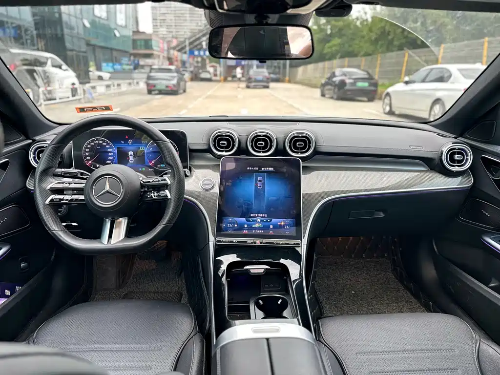 Mercedes-Benz C-Class 2022 — фото 10
