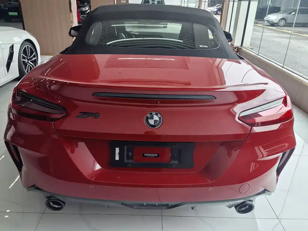 BMW Z4 2021 — фото 9