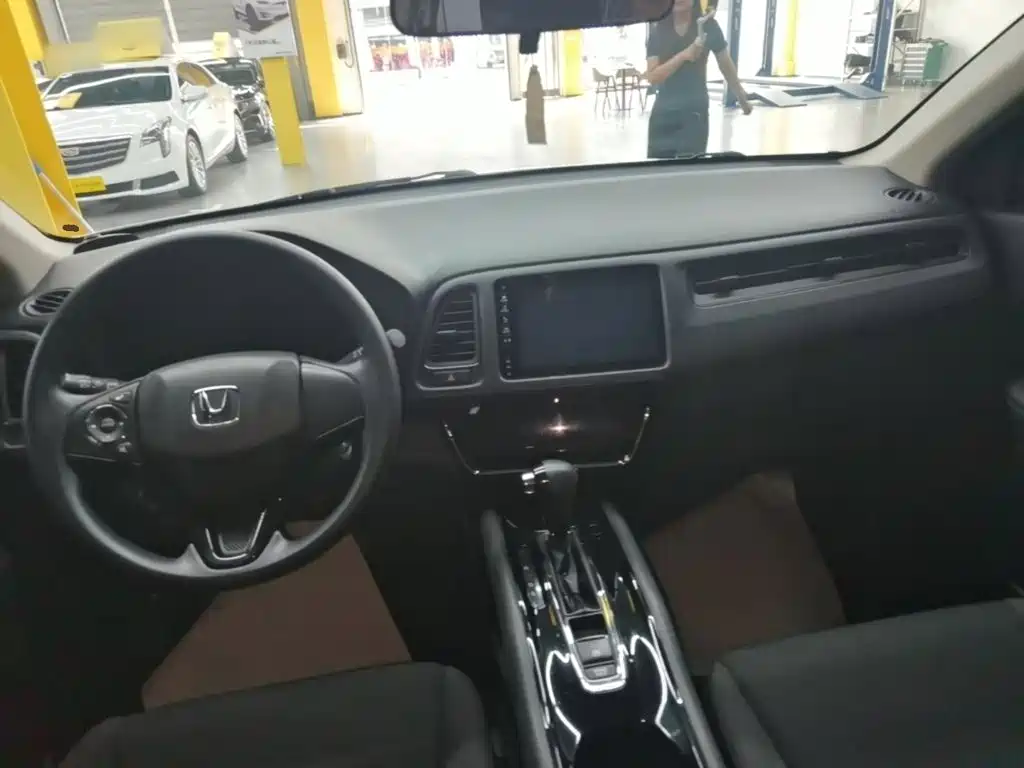 Honda Vezel 2019 — фото 10