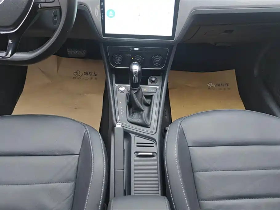 Volkswagen Gran Lavida 2018 — фото 16