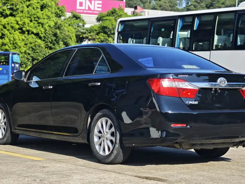 Toyota Camry 2014