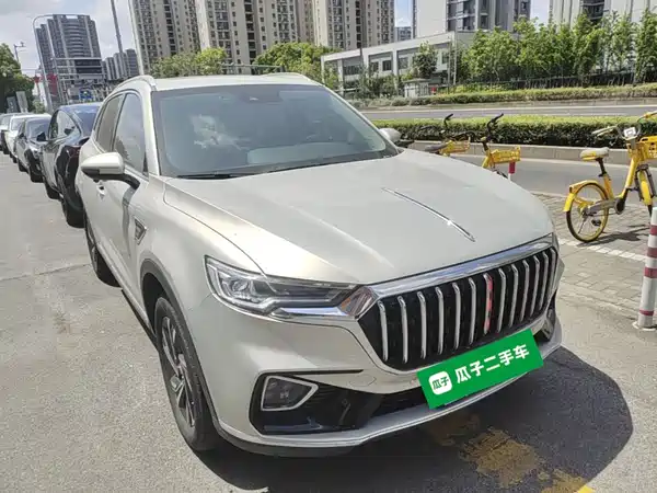 Hongqi HS5 2022