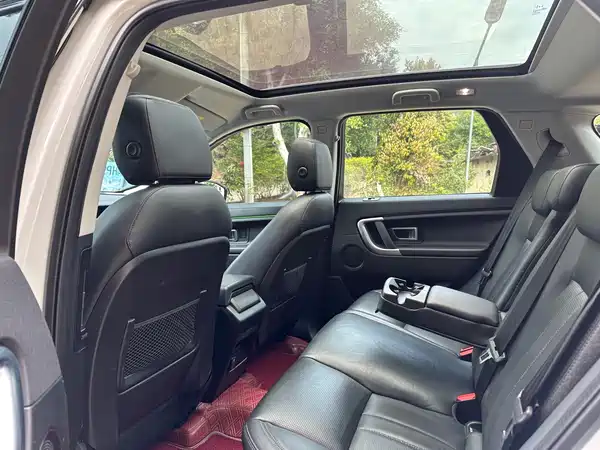 Land Rover Discovery Sport 2017