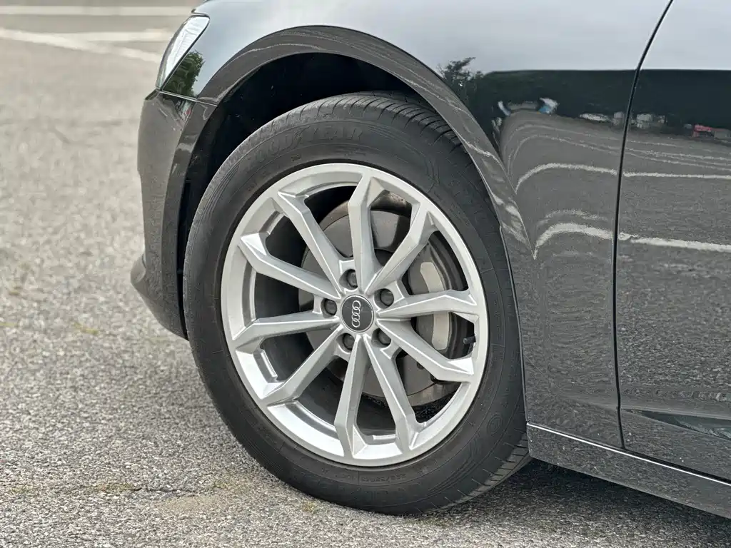 Audi A6L 2020 — фото 44