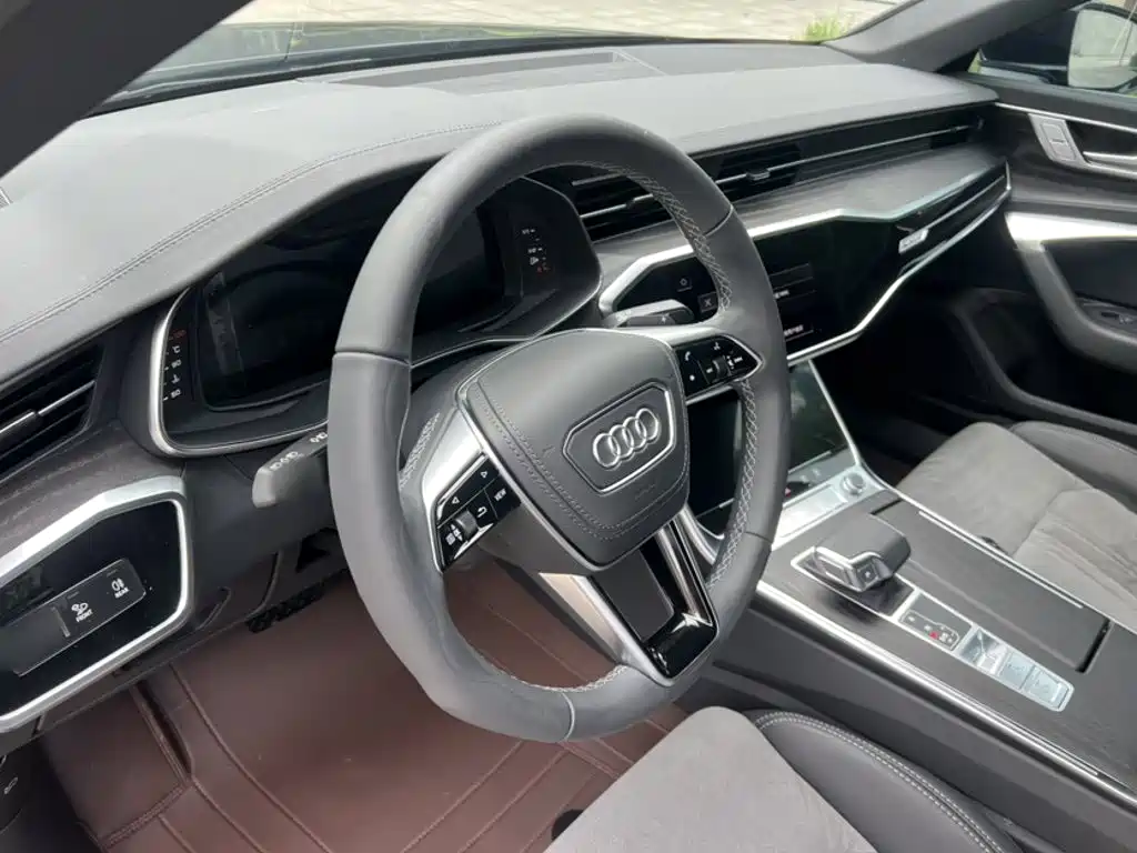 Audi A6L 2024 — фото 18