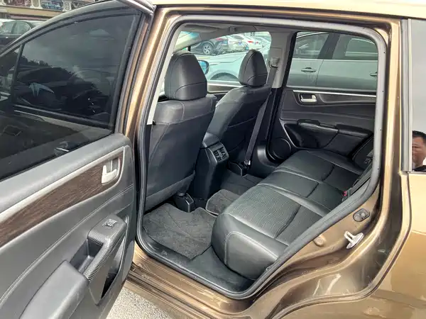Honda Jade 2014