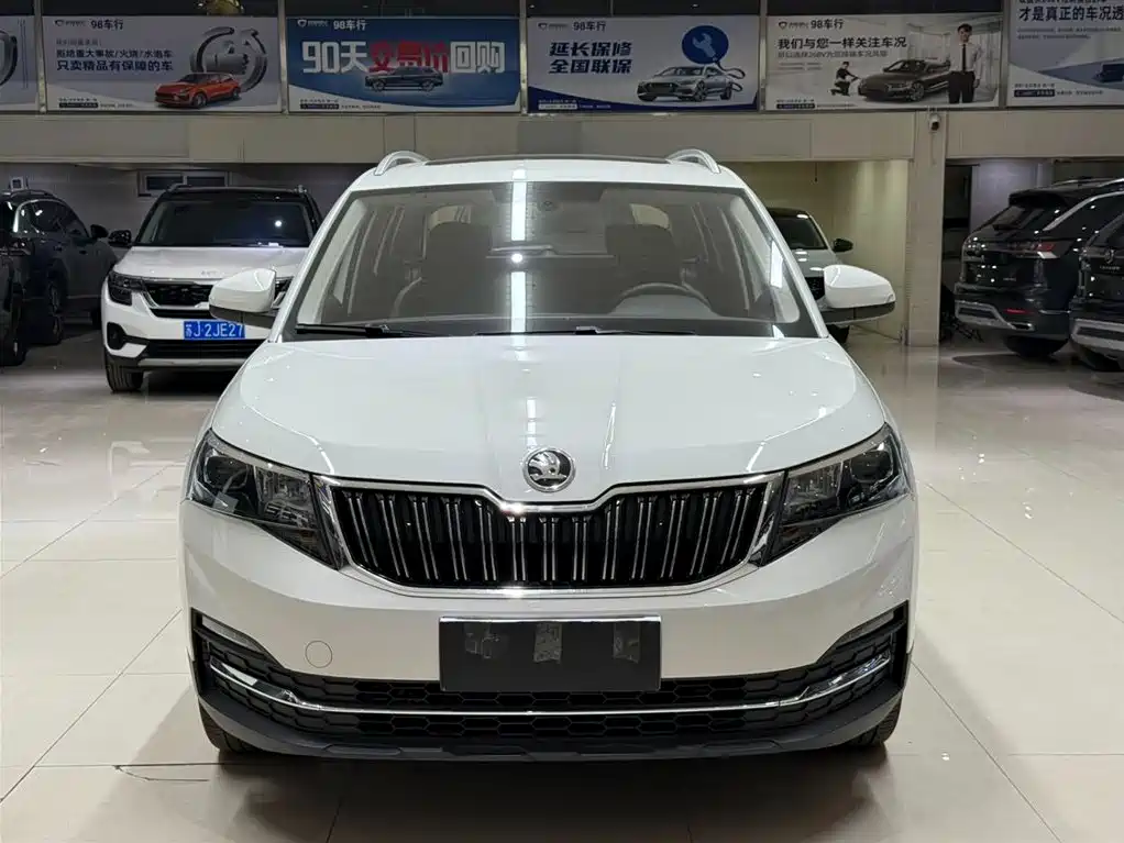 Skoda Kamiq 2022 — фото 2