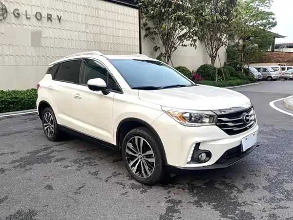 GAC Trumpchi GS4 2017