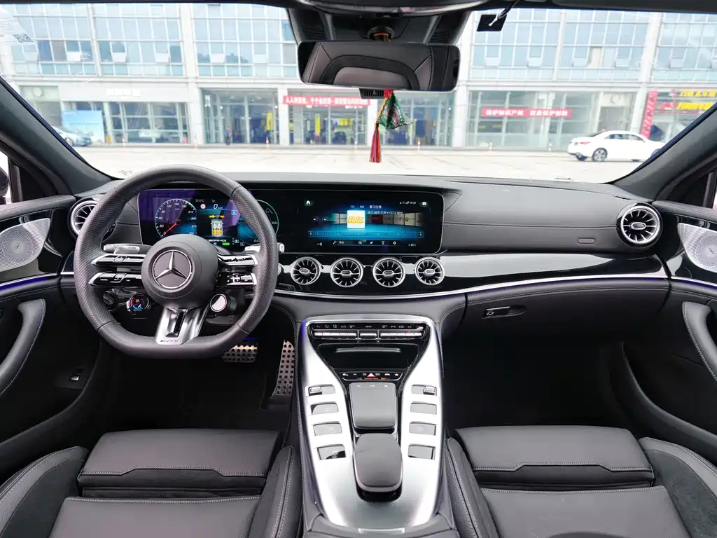 Mercedes-Benz AMG GT 2023 — фото 10