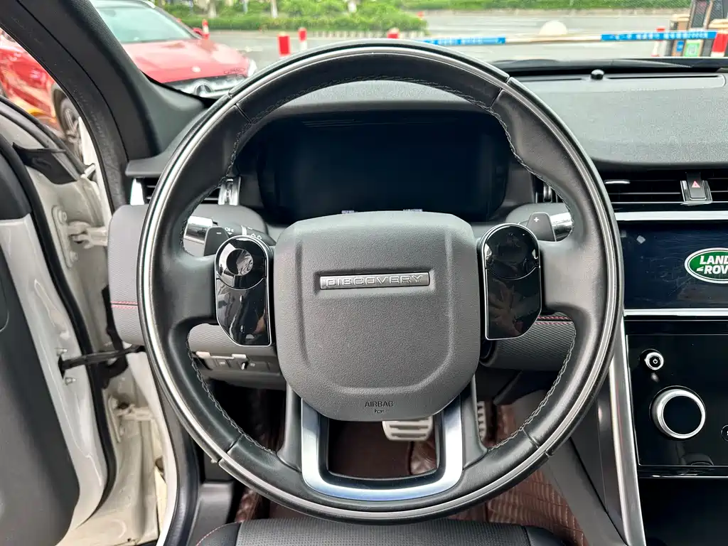 Land Rover Discovery Sport 2021 — фото 16