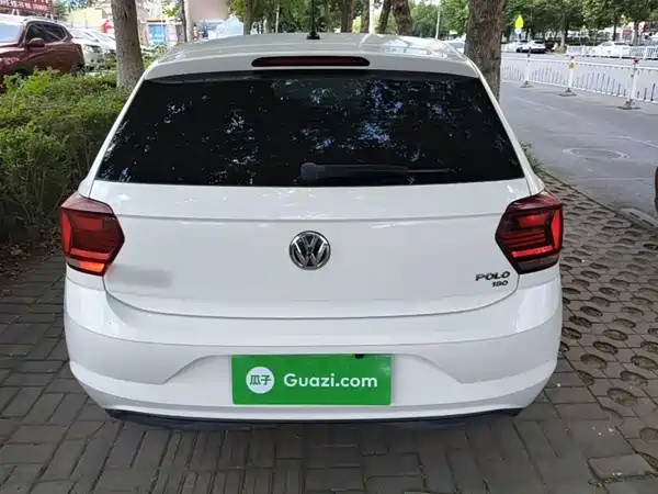 Volkswagen Polo 2021