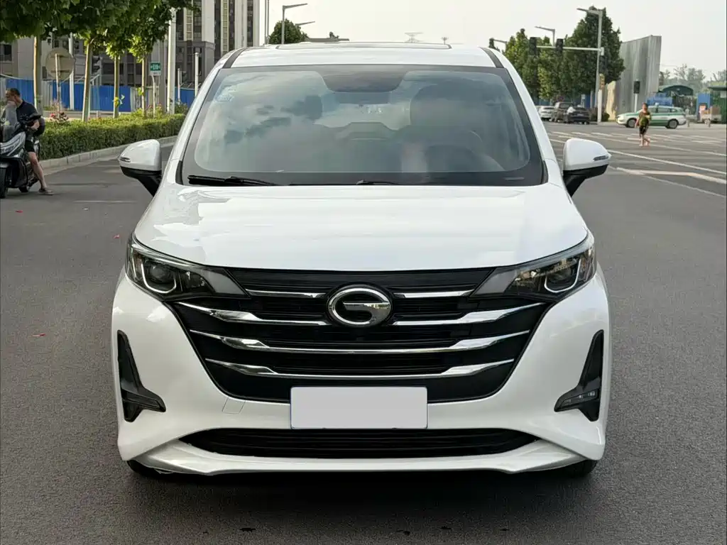 GAC Motor Trumpchi M6 2019 — фото 2