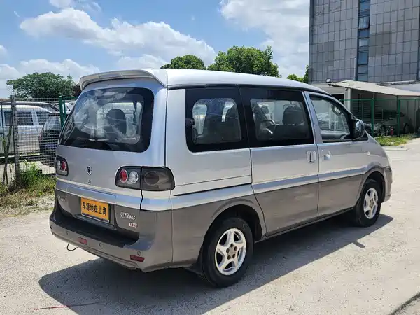 Dongfeng Lingzhi 2016