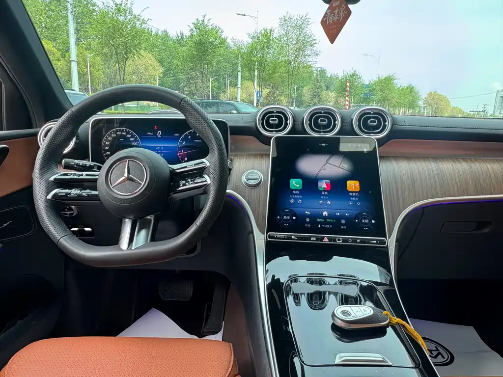 Mercedes-Benz GLC 2025 — фото 13