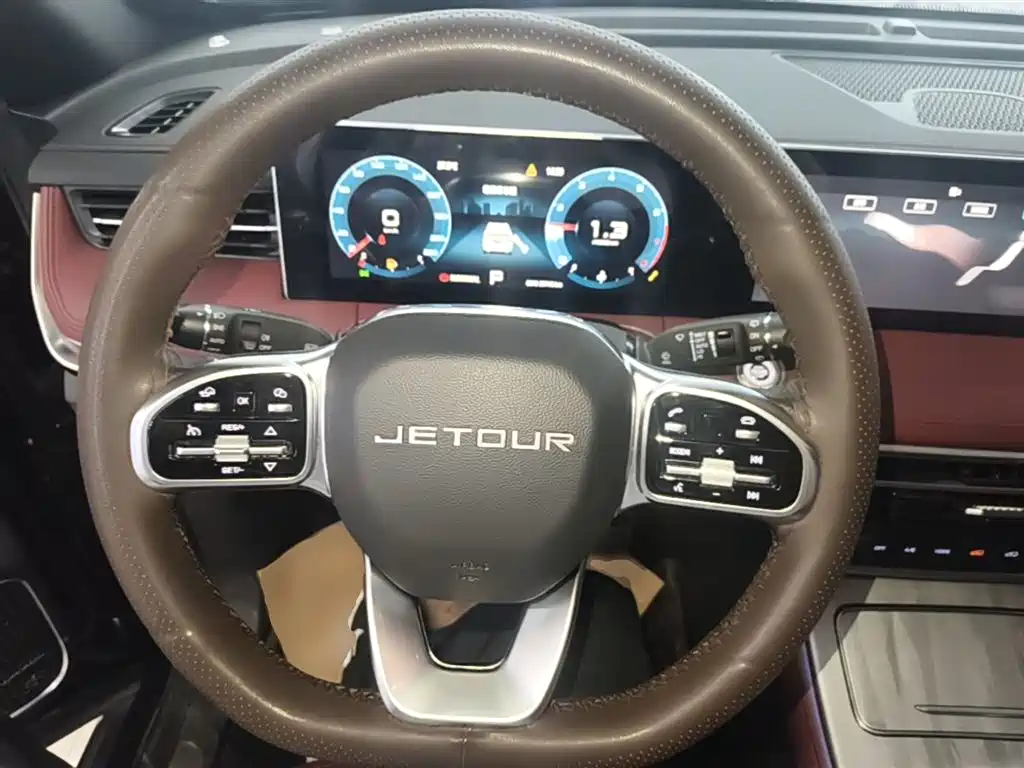 Jetour X70 PLUS 2025 — фото 11
