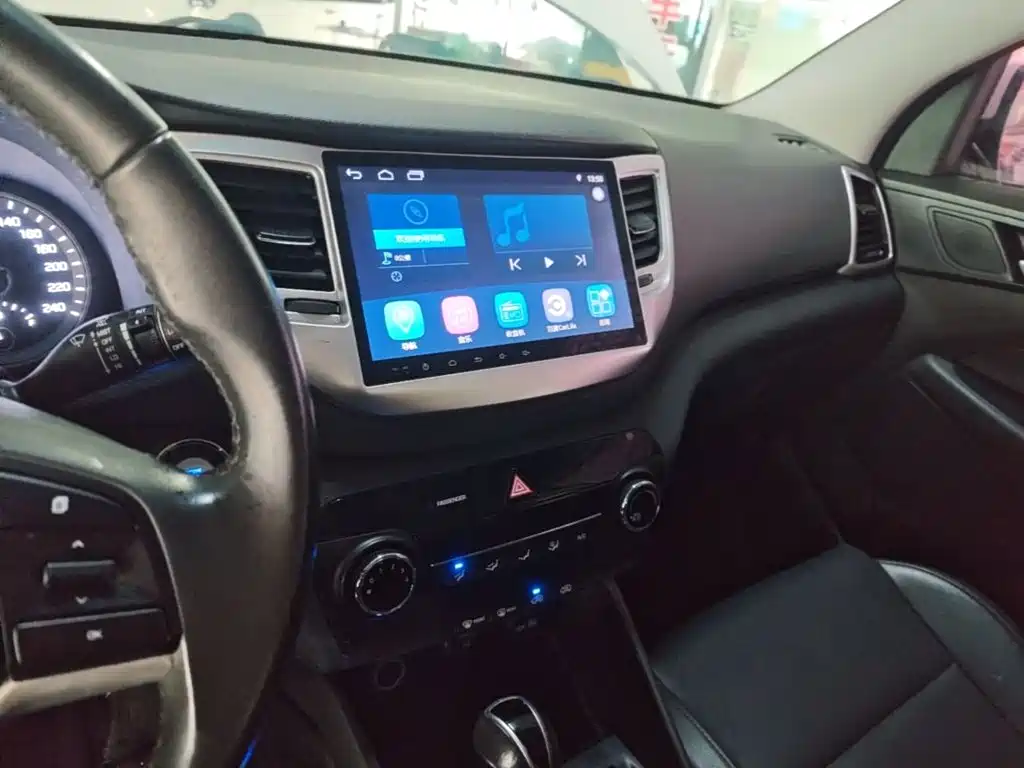 Hyundai Tucson 2019 — фото 10