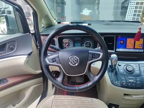 Buick GL8 2019