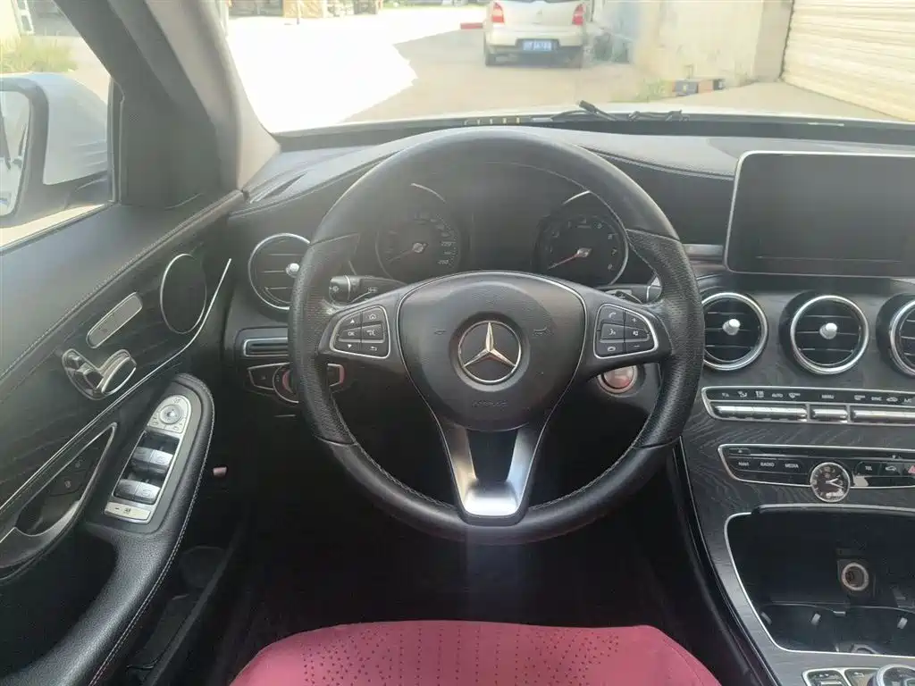 Mercedes-Benz C-Class 2017 — фото 3