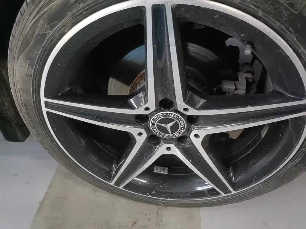 Mercedes-Benz C-Class 2018