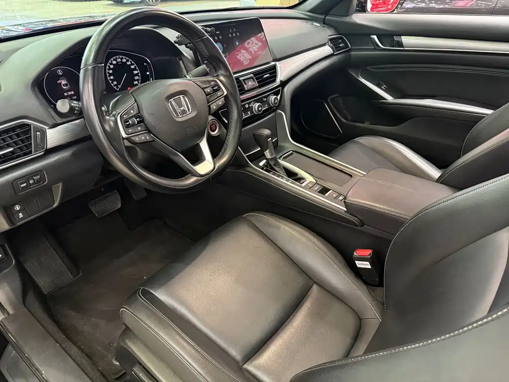 Honda Inspire 2022 — фото 15