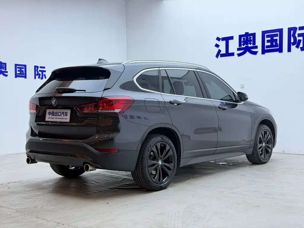 BMW X1 2021 — фото 19