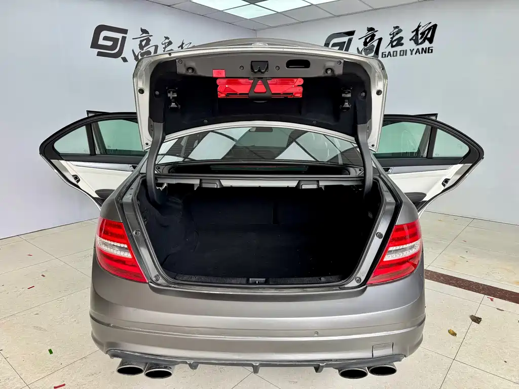 Mercedes-Benz C-Class AMG 2012 — фото 23