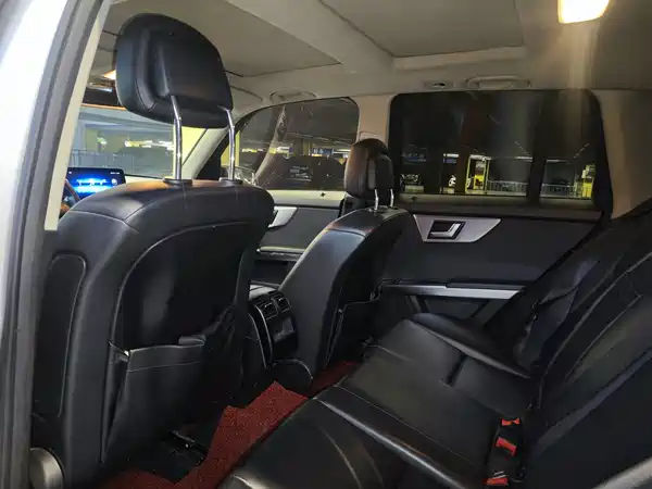 Mercedes-Benz GLK-Class 2012