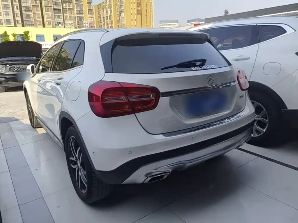 Mercedes-Benz GLA 2015 — фото 23