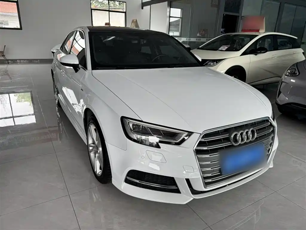 Audi A3 2020 — фото 6
