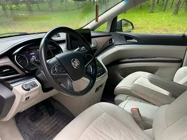 Buick GL8 2022