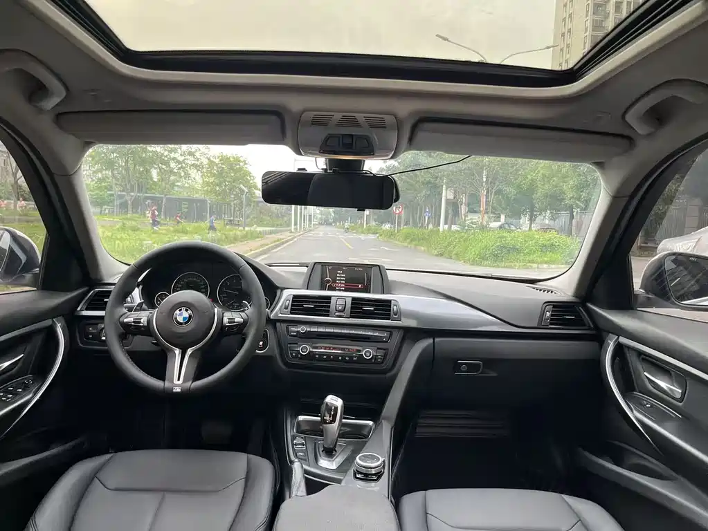 BMW 3 Series 2015 — фото 9