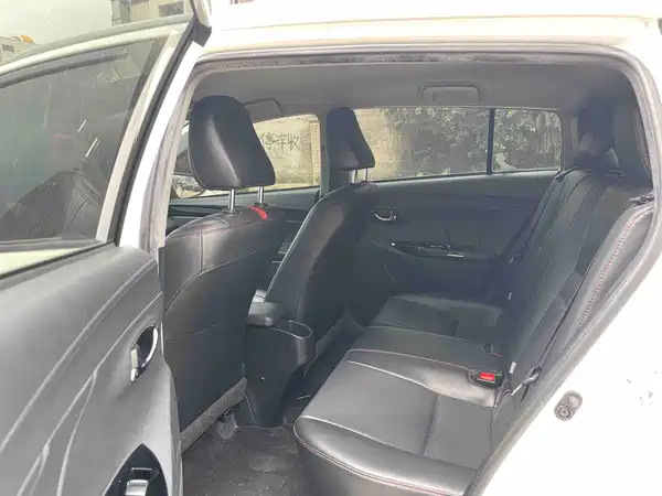 Toyota Yaris L 2022